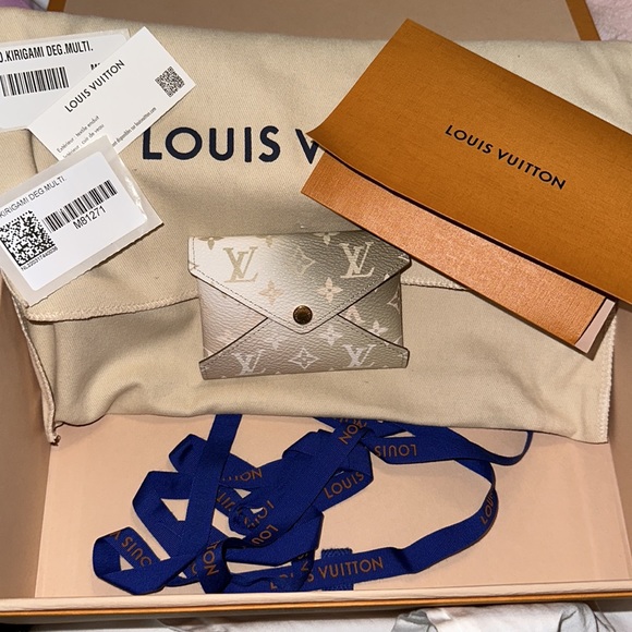 Louis Vuitton Small Kirigami Multi Small Pouch - New - Picture 7 of 8